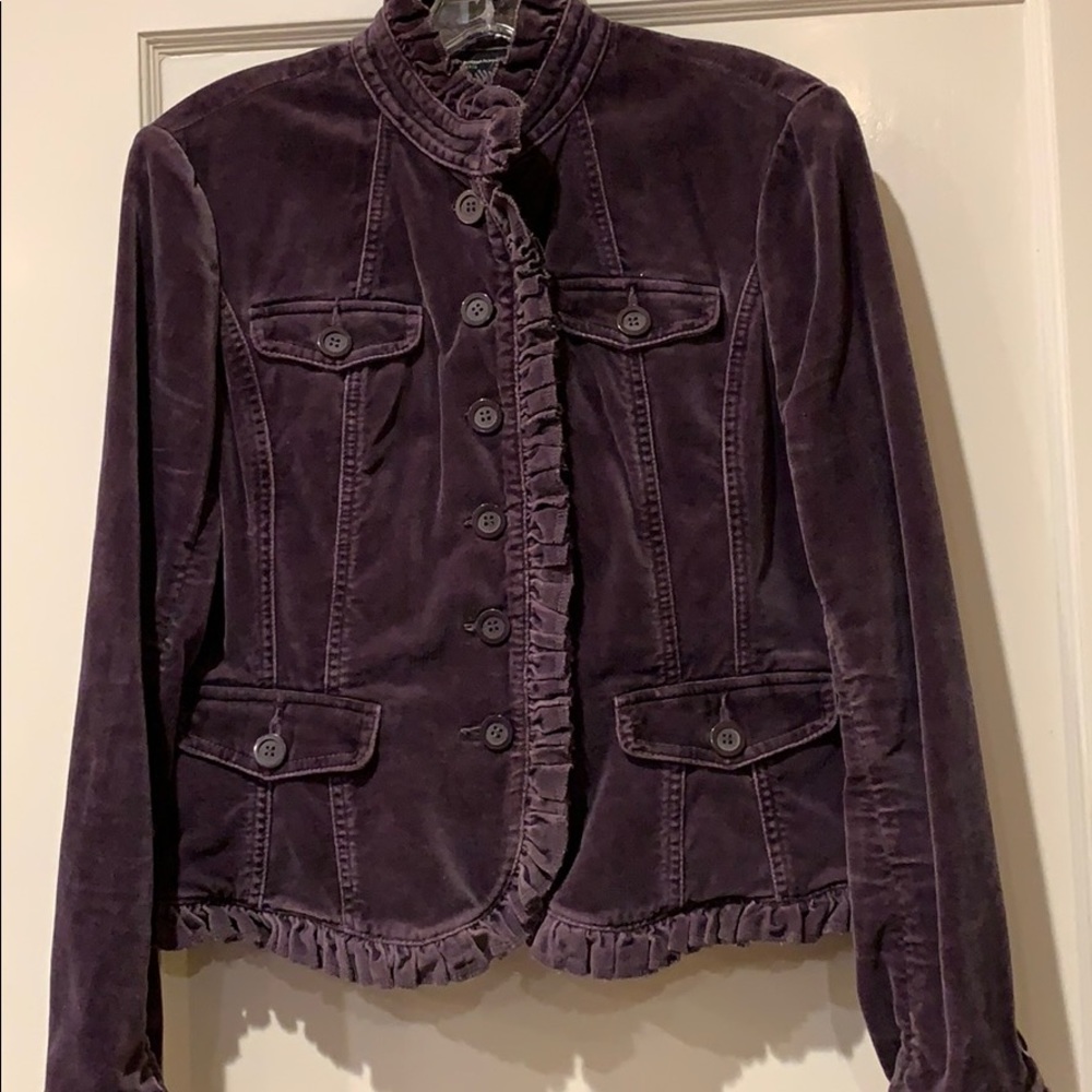 Jacket velveteen finish with ruffle